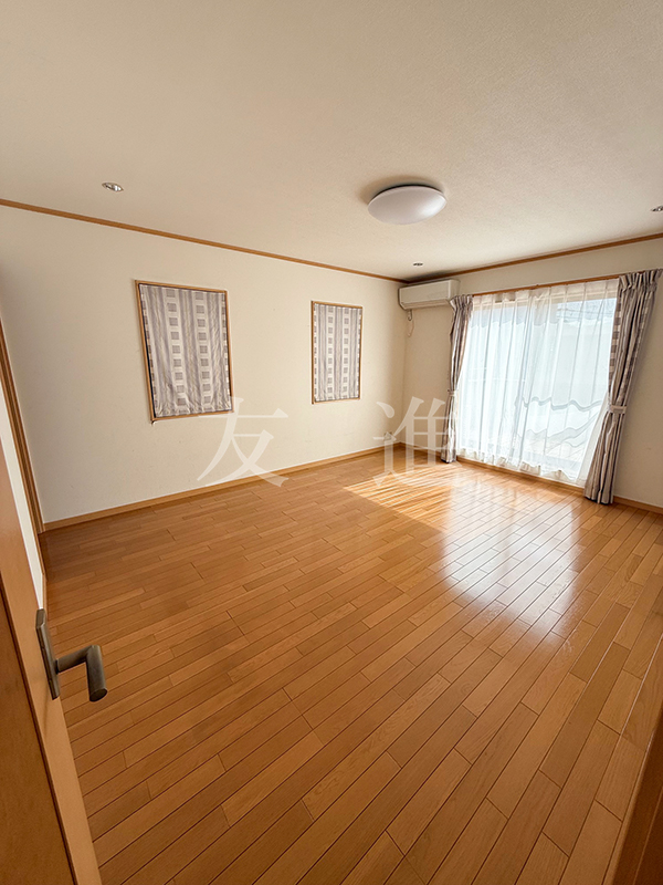 姫路市新在家3丁目(姫路駅)3階建 3LDK 3